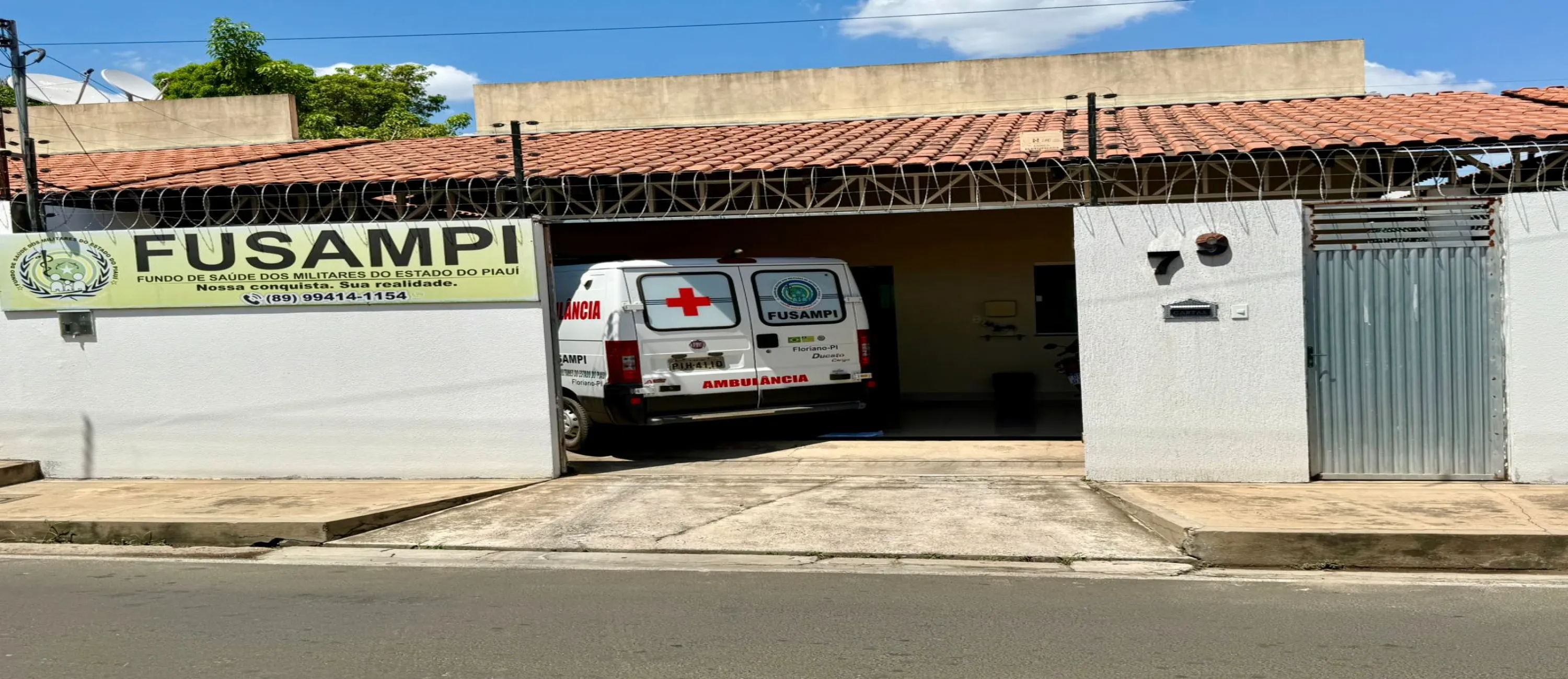 FUSAMPI - FLORIANO - Rua Antonino Freire , Nº 79 , Bairro Centro